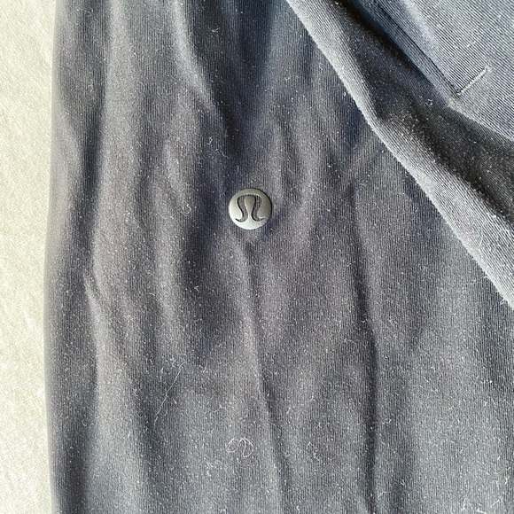 lululemon on the fly black joggers - Picture 4 of 7